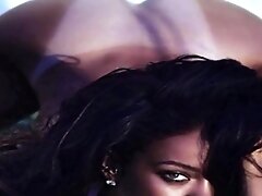 Rihanna NUDE
