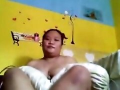 Indonesian fatty girl doing cam sex fr bf