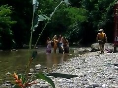 Brianna Banks Getting Nailed Outdoors In Threesome