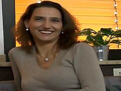 Pussyshow... Sabrina - Shaved Milf Toying - Sexlikereal