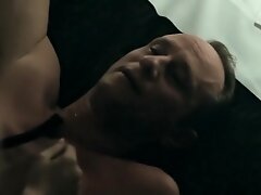 Laetitia Casta - Une Histoire Damour (2013)