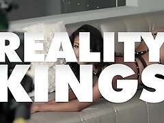 Reality Kings - Oliver Flynn, Violet Myers - Sparkly Clean