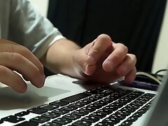 メンヘラが変態男子とヤリ放題4387948938948394