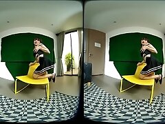 Young Model Posing - VRPussyVision