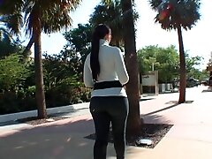 Another day with Caroline's Ass