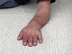 2 Girls Hand Trample ,( no audio )