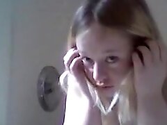 Kirsten's Room - Portraits