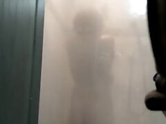Amateur MILF in Shower