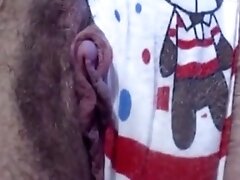 Horny Pinay Play Her Self After Work