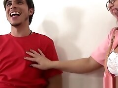 Putaria na escola com alunas safadas