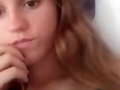 college girl se soba las tetas muy rico en periscope