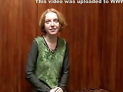 mature vs young catfight