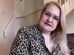 POV : Busty Blonde Sex Therapist Becky Takes A Hands-On Approach